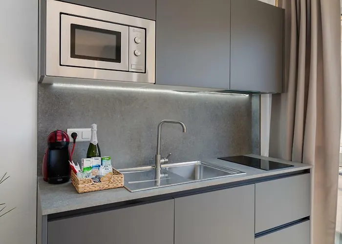 Weforyou Los Alamos 4 - 800 M From The Beach Torremolinos