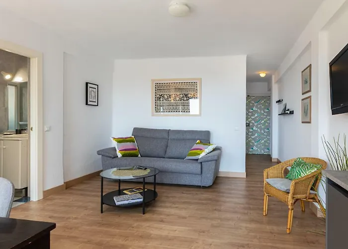 Weforyou Los Alamos 4 - 800 M From The Beach Torremolinos